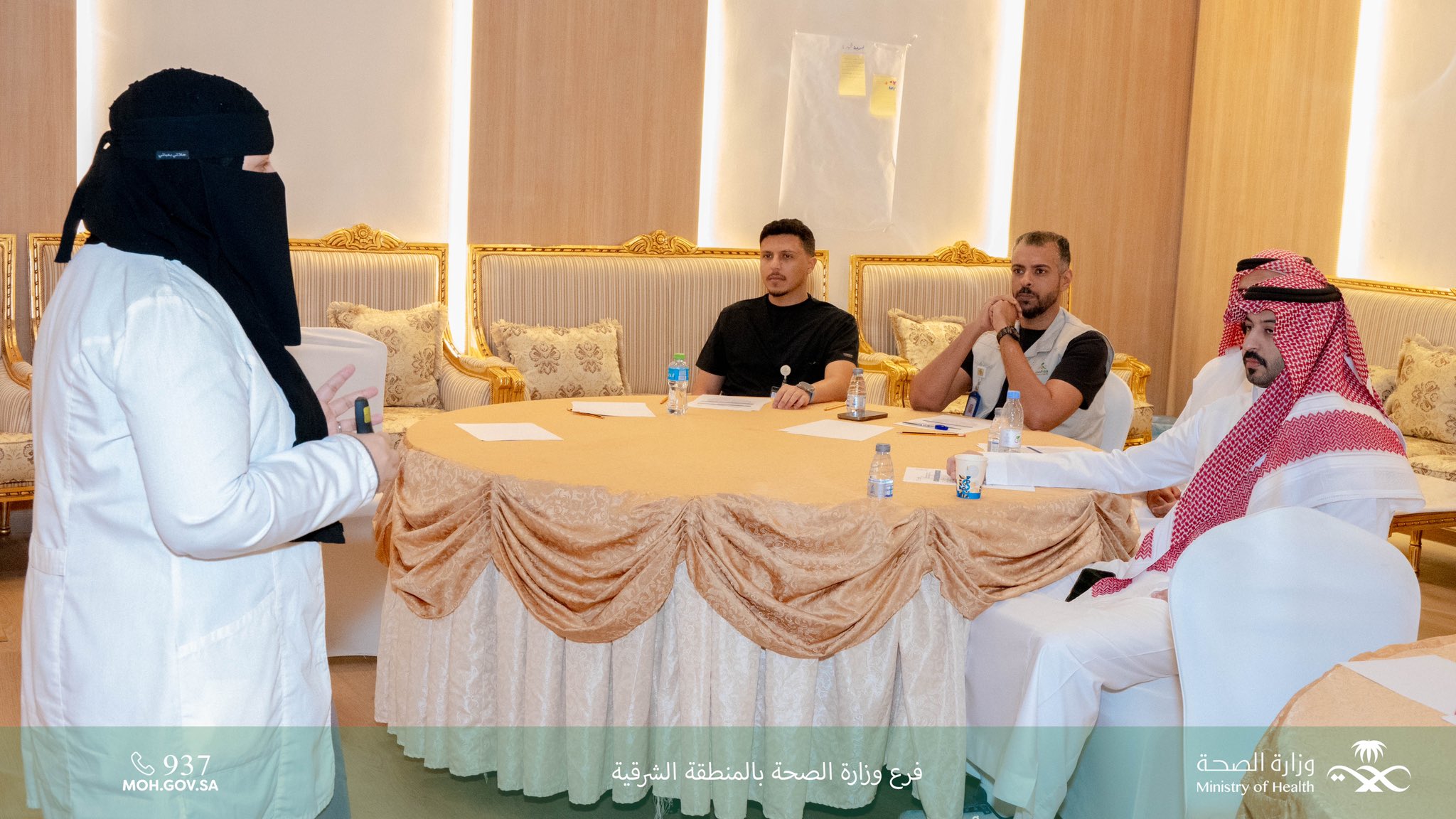 #تغطية|  

 نظم #فرع_وزارة_الصحة_بالمنطقة_الشرقية بالتعاون مع #جمعية_القلب_السعودية 
دورة الإنعاش القلبي الرئوي BLS 
استهدفت الممارسين الصحيين.  

#صحة_الشرقية
